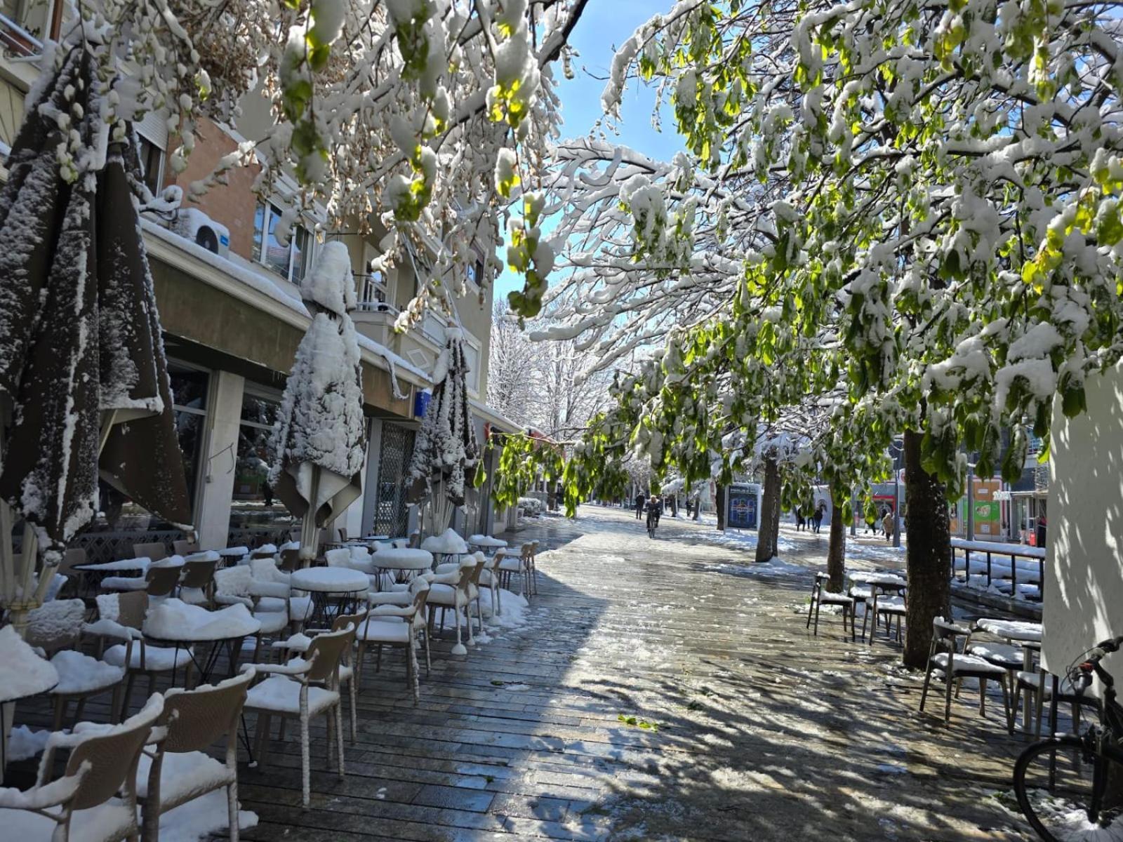 Vila Sonnet Korce Exterior foto